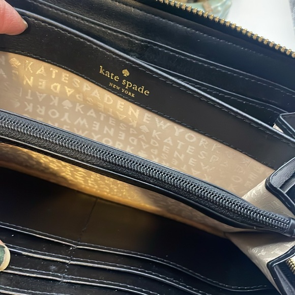 Kate Spade Black and Cream Wallet with Pink Stripe - Picture 3 of 11